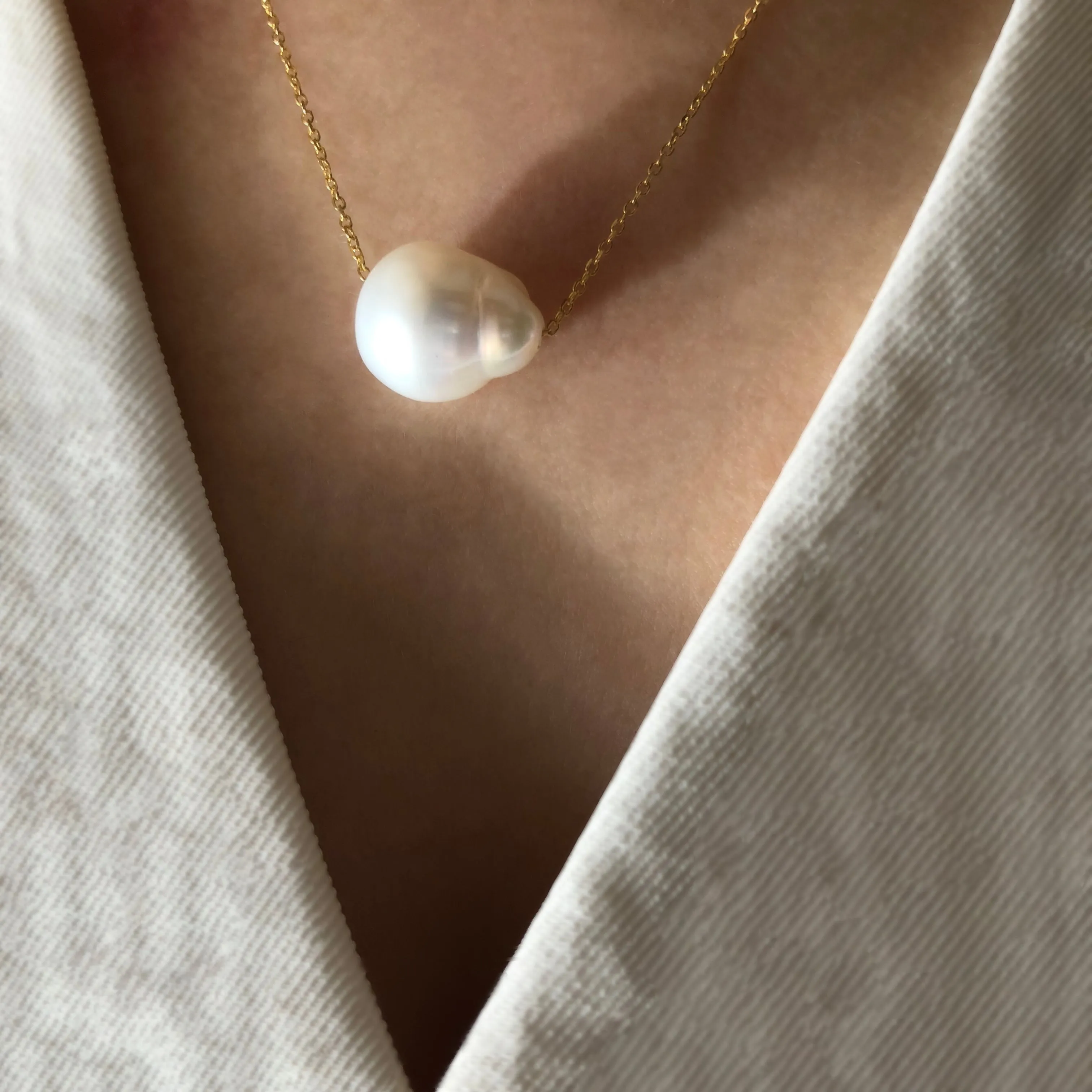 Baroque Single Pearl Necklace