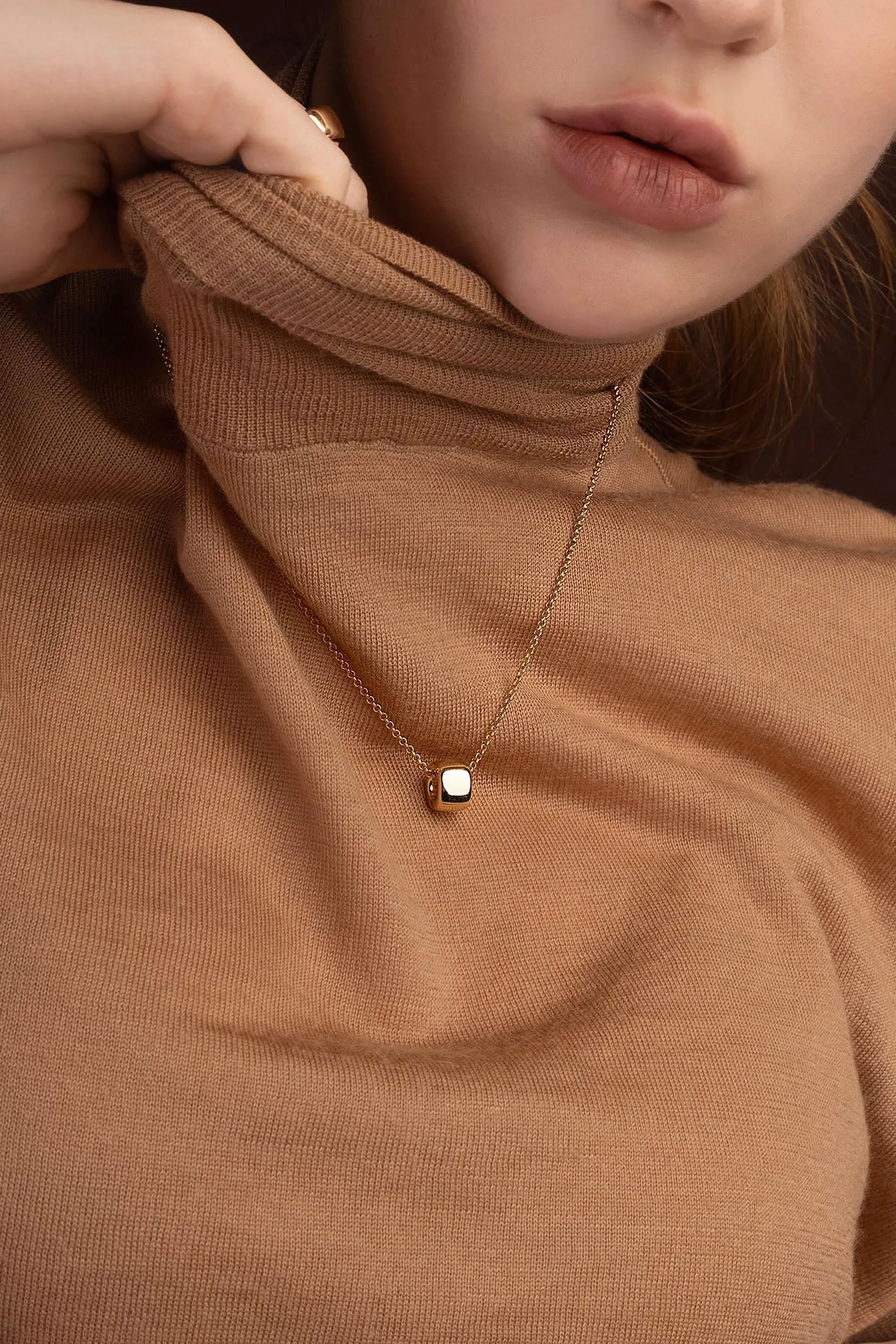 Chunky Gold Pendant Adjustable Necklace