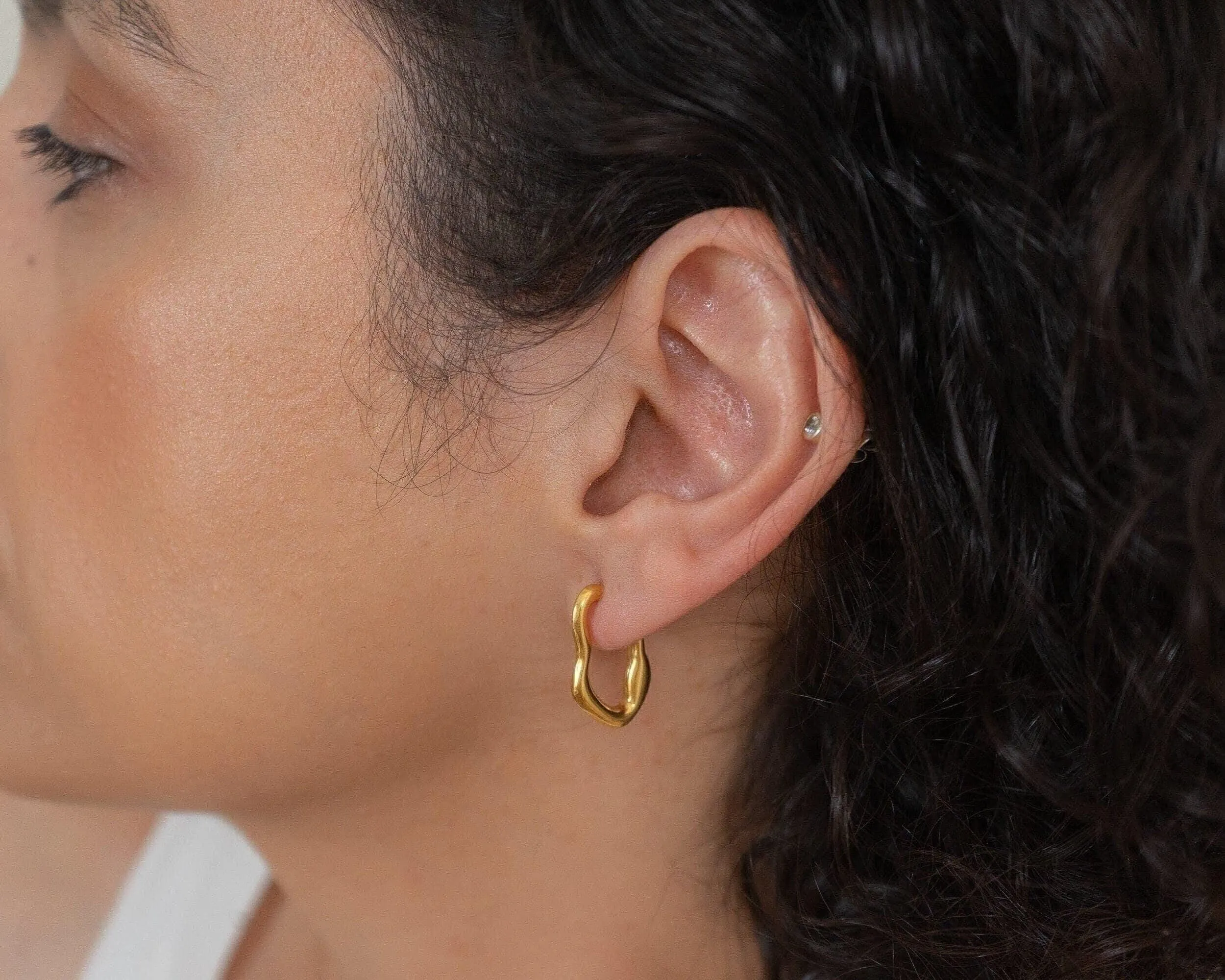 Gold Wave Hoops