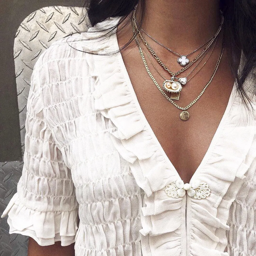 Medallion Signet Necklace