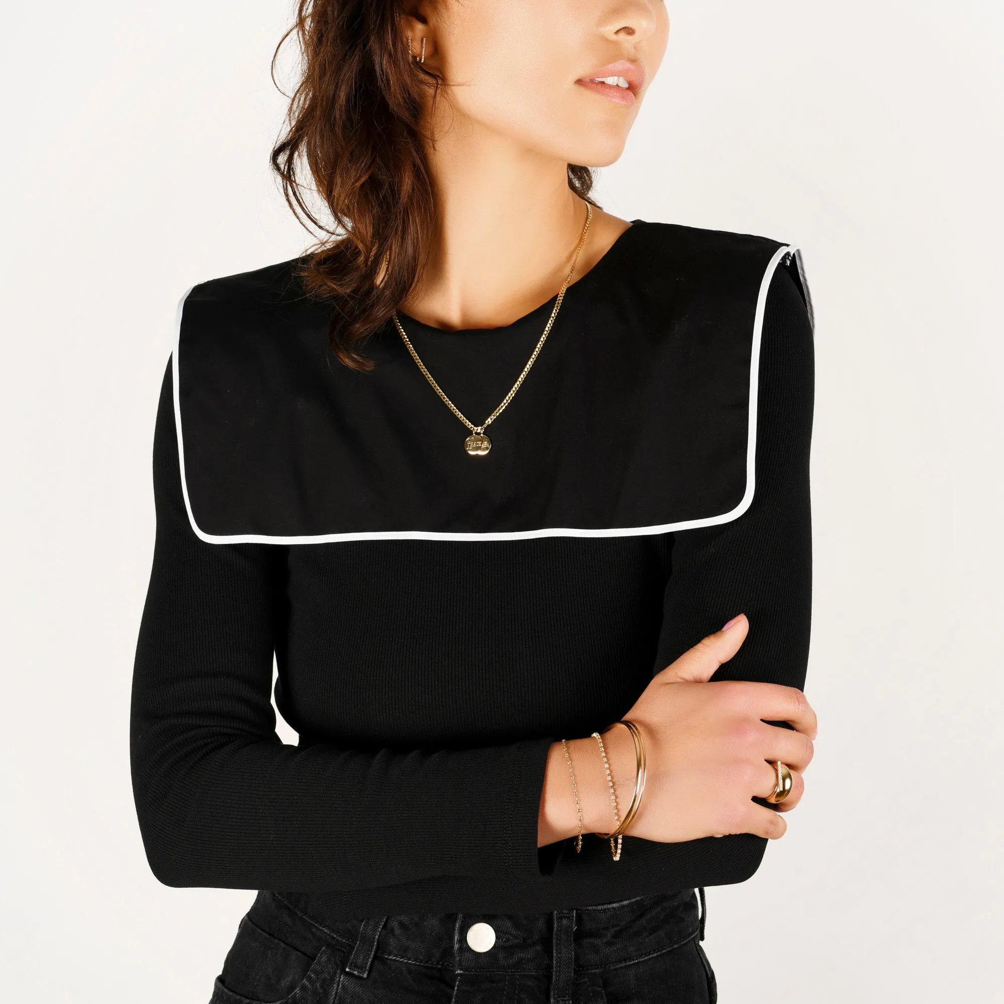 Medallion Signet Necklace