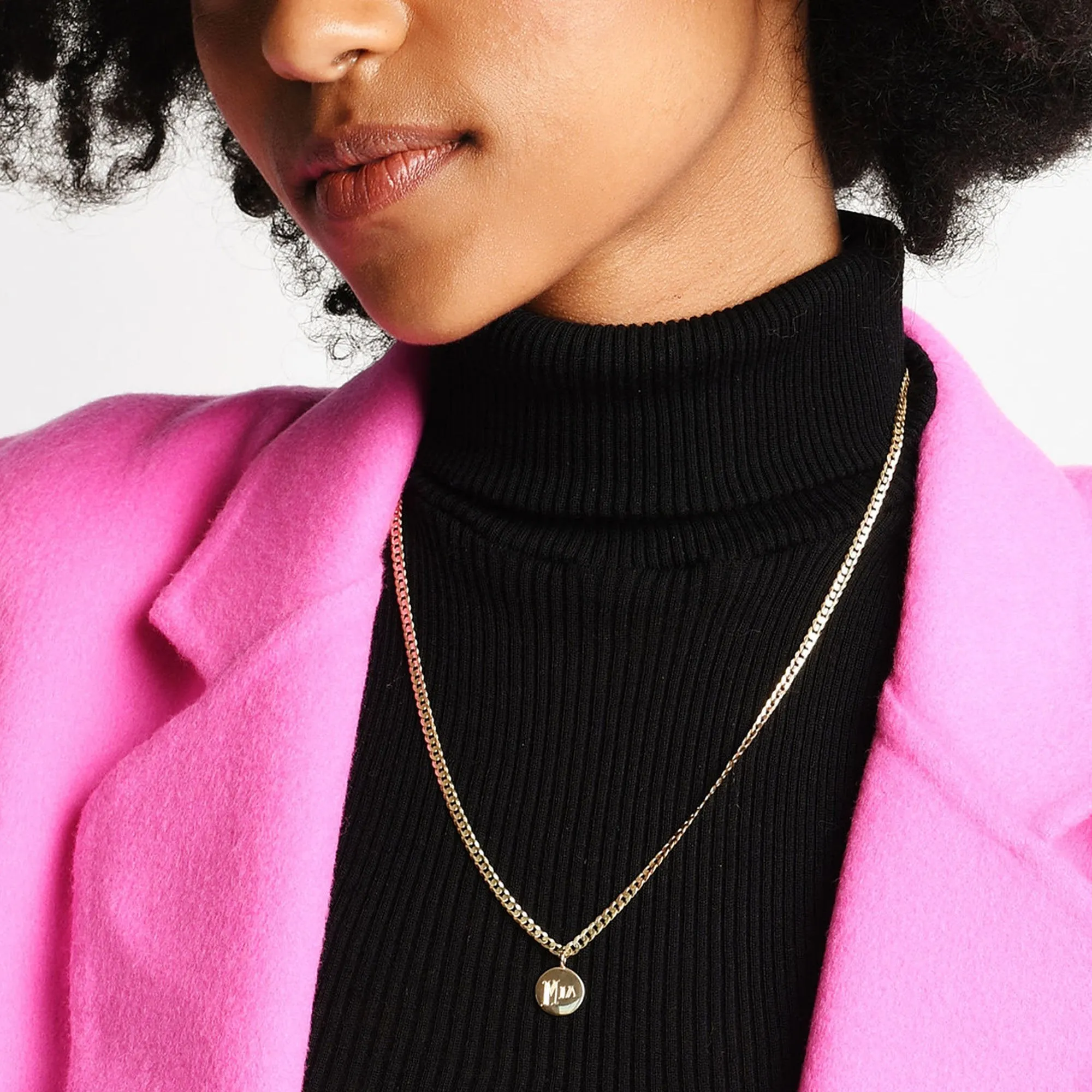 Medallion Signet Necklace