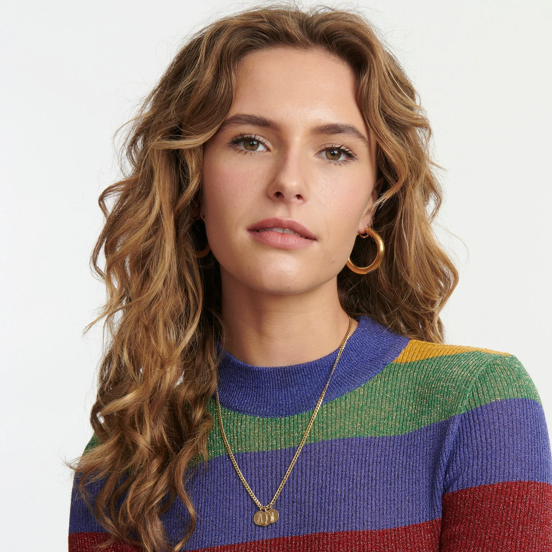 Medallion Signet Necklace