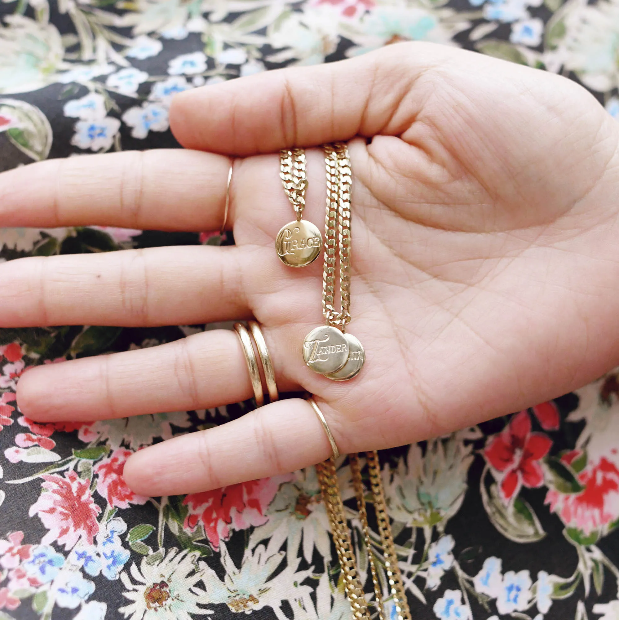 Medallion Signet Necklace