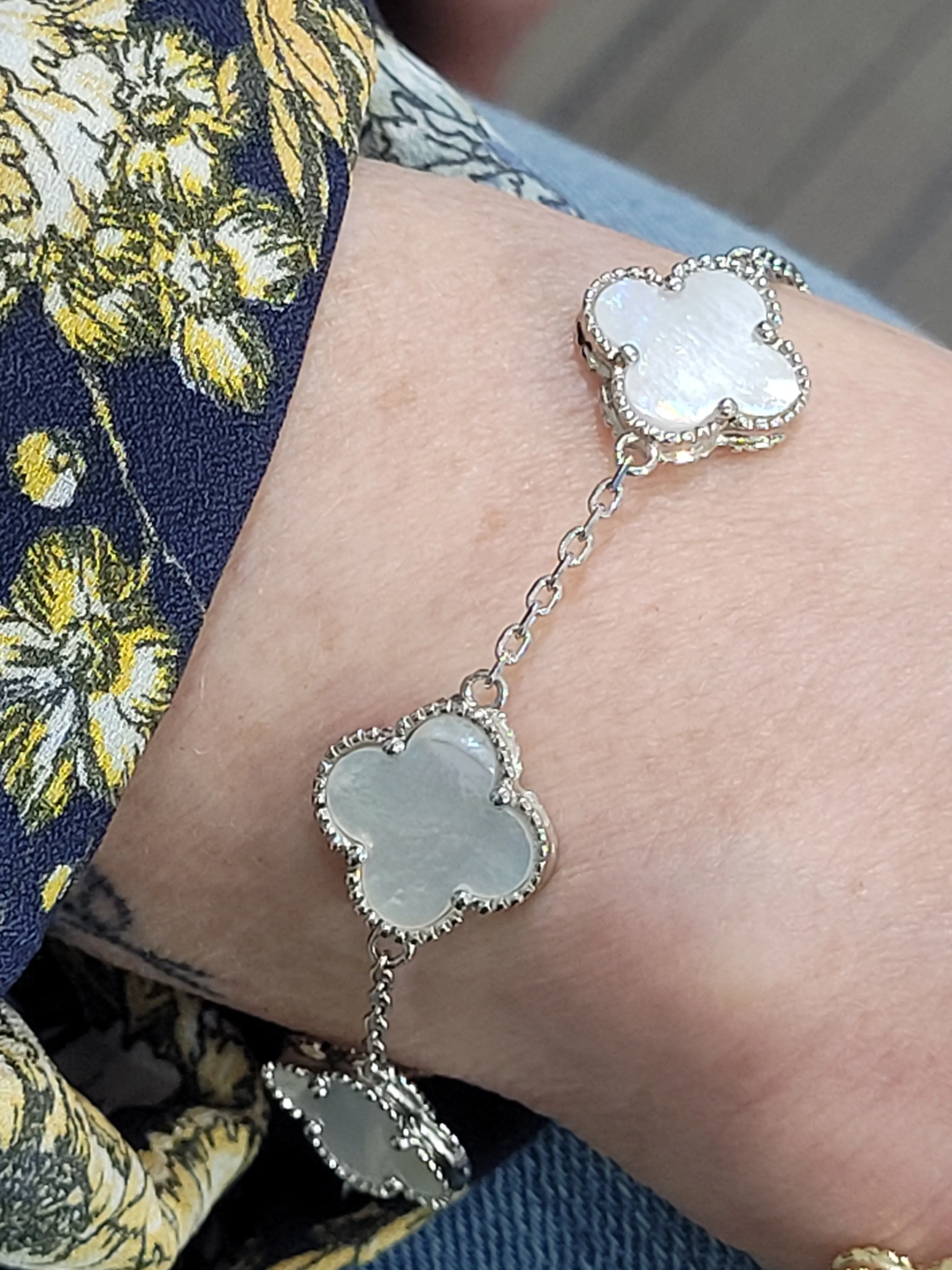 Mother of Pearl  5 station Clover Bracelet